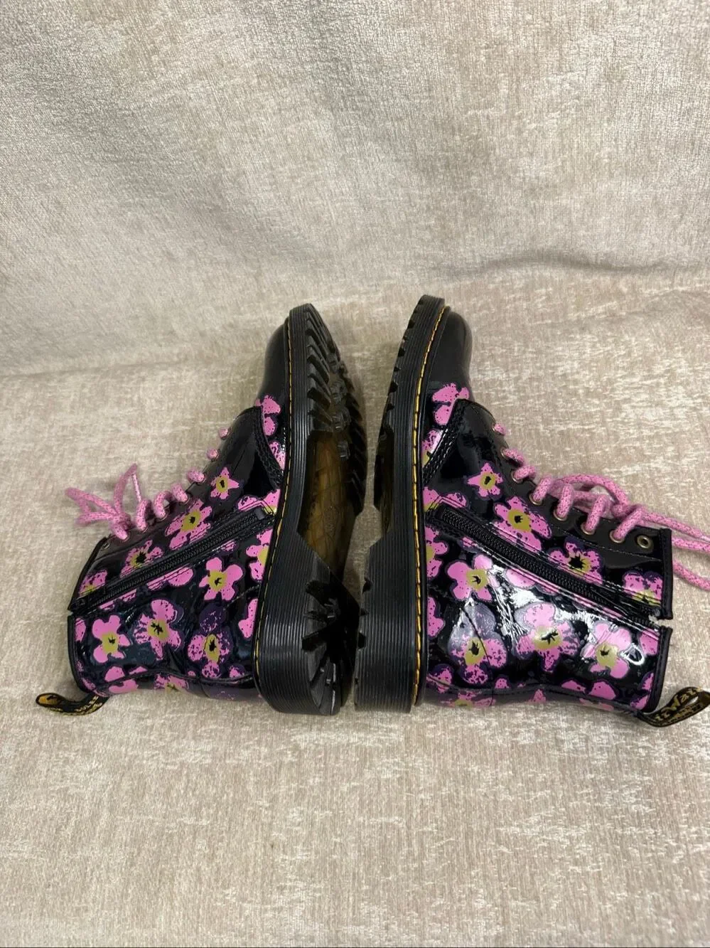 Dr. Martens Kids 1460 Pansy Patent Leather Lace Up Boots Black Pink Size 4